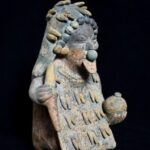 Chone-style Jamacoaque figure